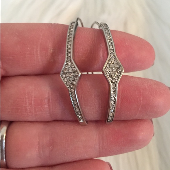 Crystal Open hoop Earrings - Picture 7 of 8